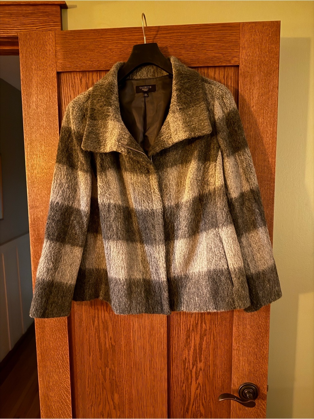 Talbots Woman 14W Gray Plaid Wool Blend Moto Jacket Coat